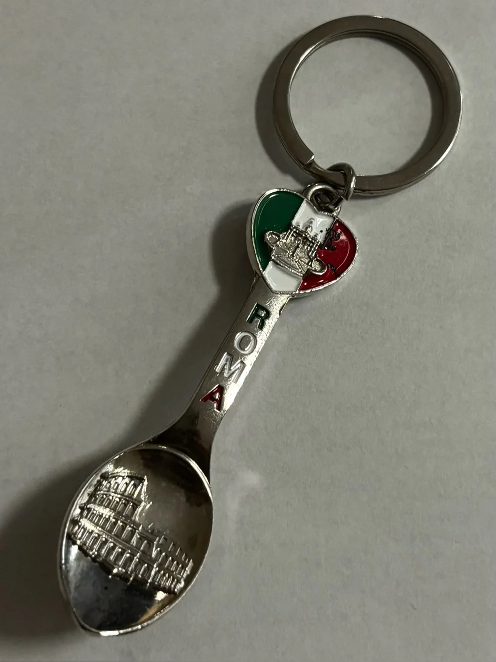 Rome Colosseum Spoon Shaped Can Opener Keychain w Italian Flag Heart